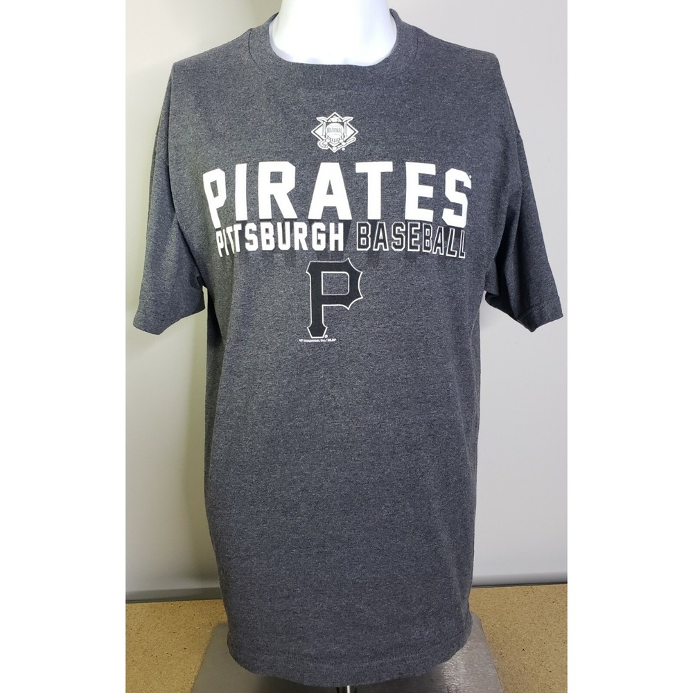 Pittsburgh Pirates MLB‎ Men's Graphic T Shirt Size Medium Short Sleeve Gray